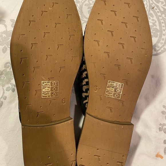 Women’s Open Back Loafers - Picture 4 of 5